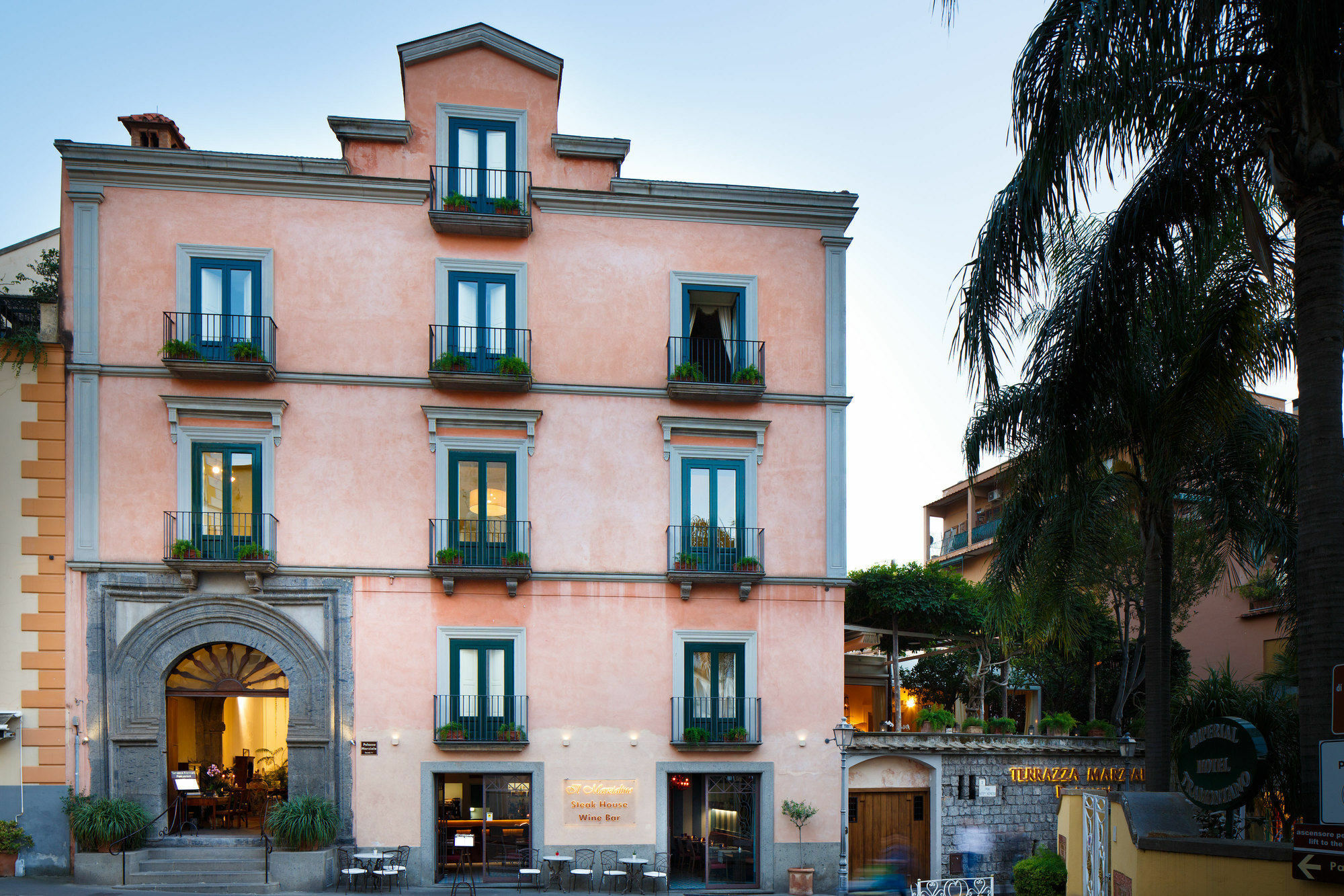 Palazzo Marziale Hotel Sorrento Exterior photo